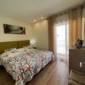 Time Holiday's House Hébergement de vacances Olhão