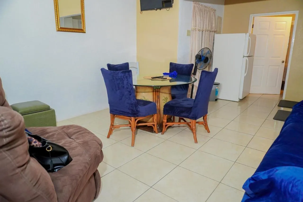 A Taste Of Jamaica Lavern'S Place Ocho Rios Apartment